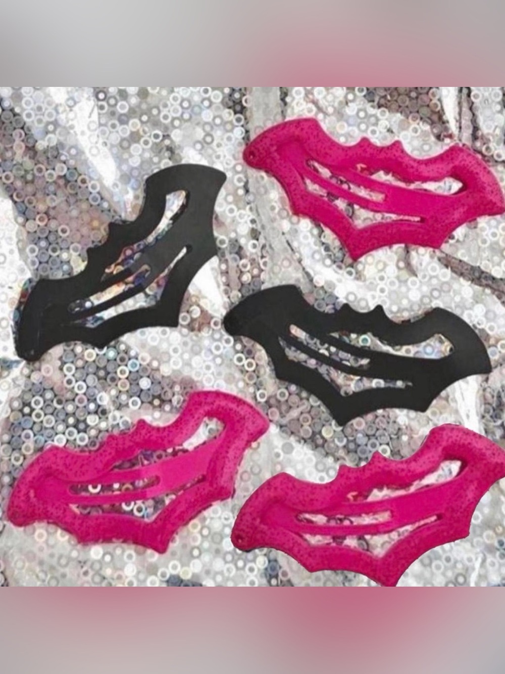 Set of 5 Bat Shaped Goth Snap Metal Hair Clips Barrettes 🖤🦇🩷